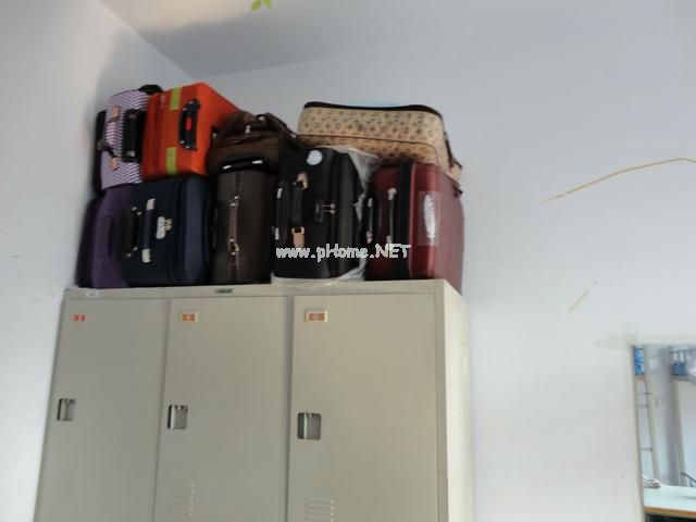 5d90002ebdb3de9b4d8.jpg